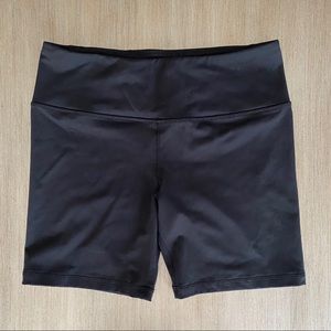 Victoria’a Secret VSX Knockout Short